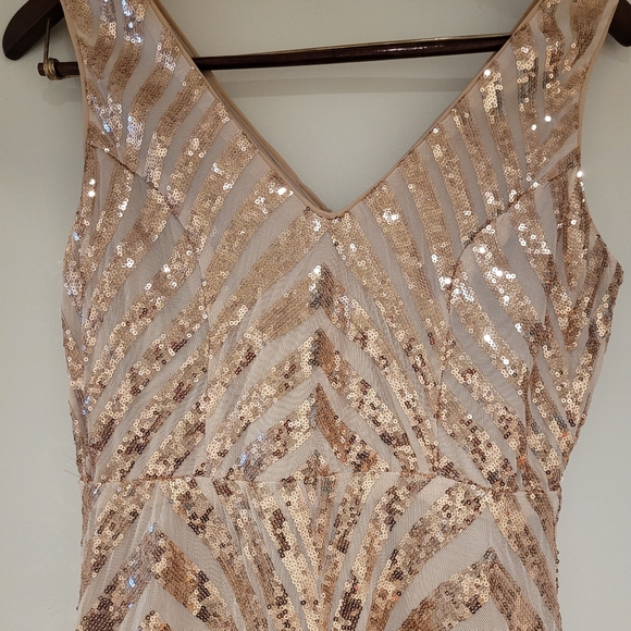 Cream V neck long dress with sequins - Picture 9 of 9